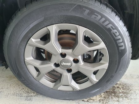 2024 Jeep Avenger - photo 13