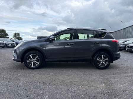 2016 Toyota RAV4 - photo 2