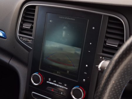 2020 Renault Megane - photo 18
