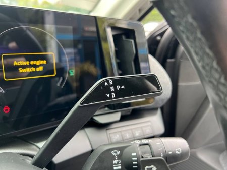 2023 Renault Megane E-Tech - photo 11