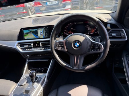 2021 BMW 3-Series - photo 20