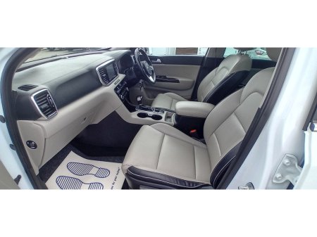 2020 Kia Sportage - photo 17