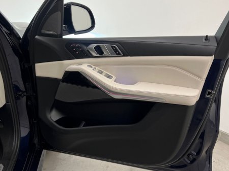 2023 BMW X7 - photo 23