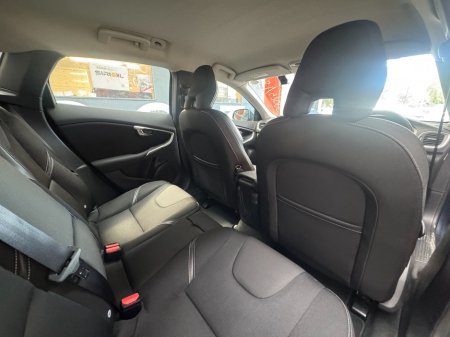 2018 Volvo V40 - photo 14