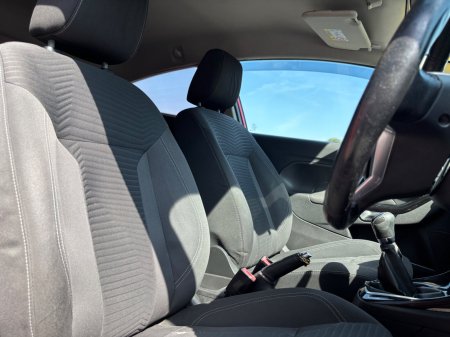 2014 Ford Fiesta - photo 6