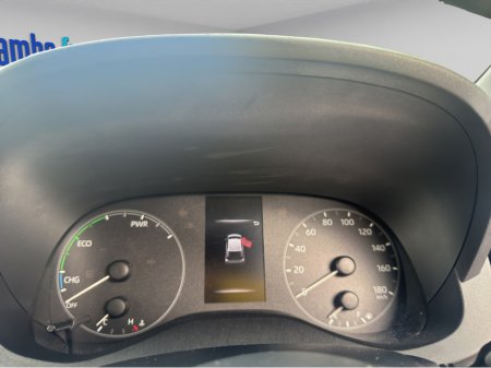 2021 Toyota Yaris - photo 8
