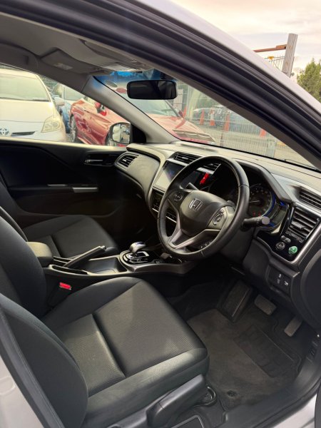 2015 Honda Grace - photo 6