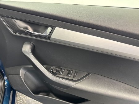 2021 Skoda Karoq - photo 12