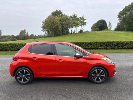 2017 Peugeot 208 - photo 9