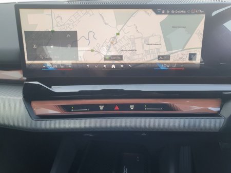 2026 BMW 5-Series - photo 8