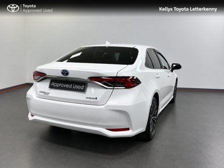 2023 Toyota Corolla - photo 2