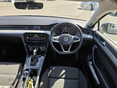 2020 Volkswagen Passat - photo 10
