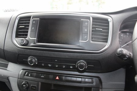2022 Vauxhall Vivaro - photo 16