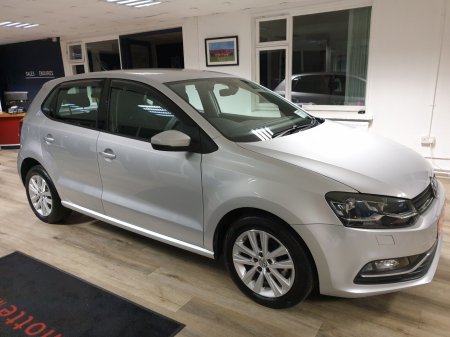 2017 Volkswagen Polo - photo 2