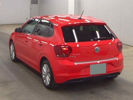 2019 Volkswagen Polo - photo 2