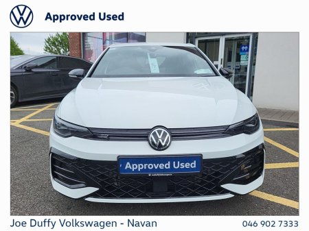 2025 Volkswagen Golf - photo 10