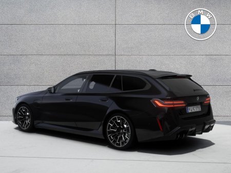 2027 BMW M5 - photo 2