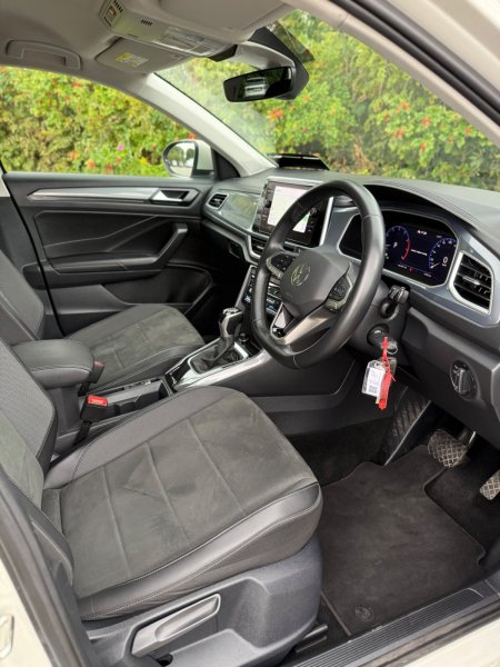 2023 Volkswagen T-Roc - photo 16