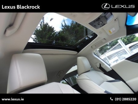 2025 Lexus ES - photo 9