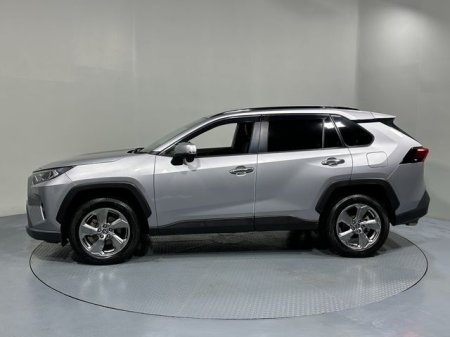 2021 Toyota RAV4 - photo 4