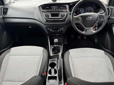 2016 Hyundai i20 - photo 4