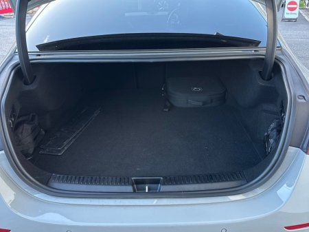 2025 Mercedes-Benz E-Class - photo 10