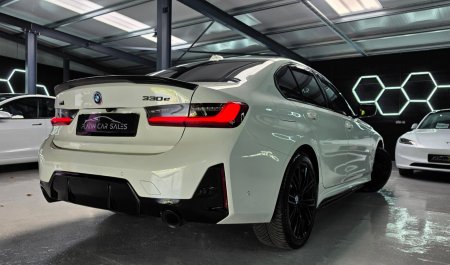 2024 BMW 3-Series - photo 9