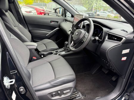 2024 Toyota Corolla Cross - photo 5