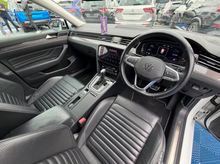 2021 Volkswagen Passat - photo 15