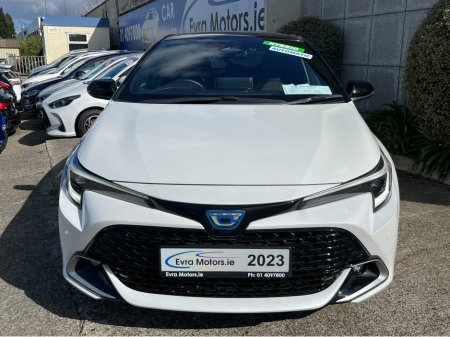 2023 Toyota Corolla - photo 2