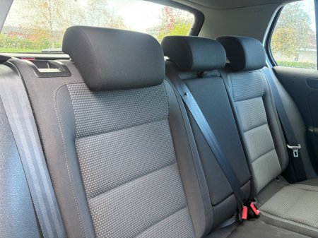 2010 Volkswagen Golf - photo 11