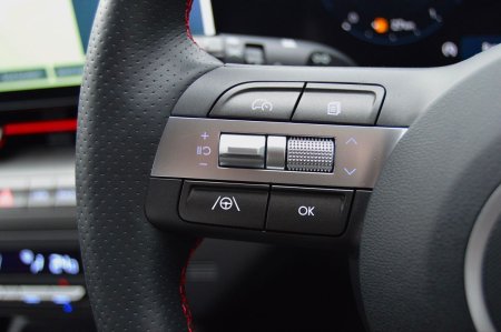 2025 Hyundai KONA - photo 10