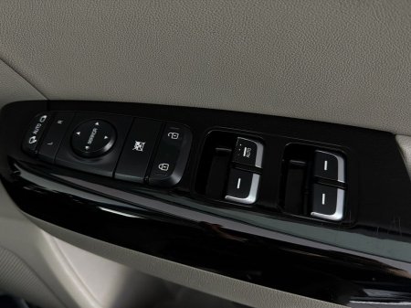2020 Kia Sportage - photo 35