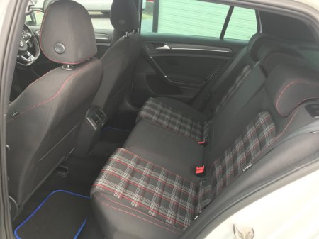 2019 Volkswagen Golf - photo 30