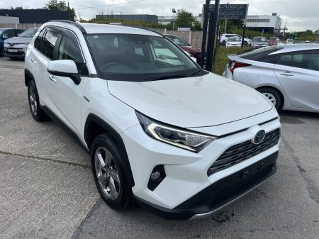2020 Toyota RAV4 - photo 2