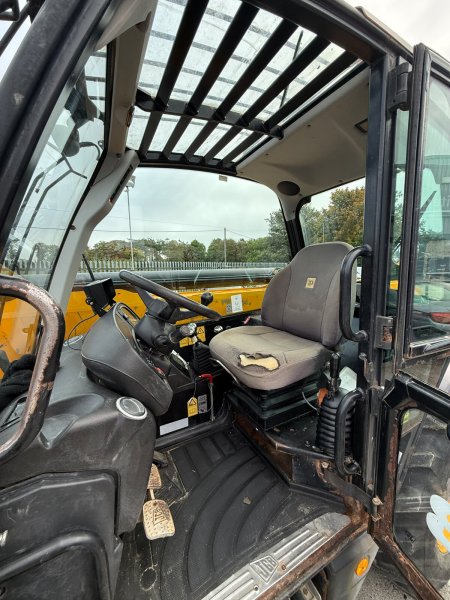 0 JCB  - photo 16