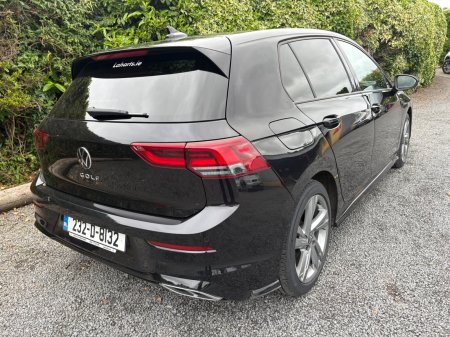 2023 Volkswagen Golf - photo 3