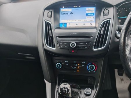 2018 Ford Focus - photo 19