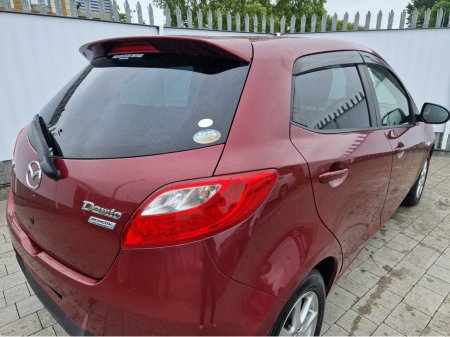 2014 Mazda Demio - photo 12