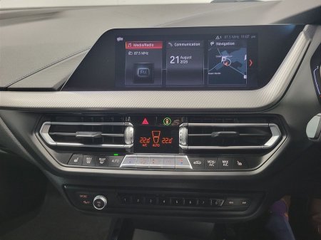 2020 BMW 1-Series - photo 23