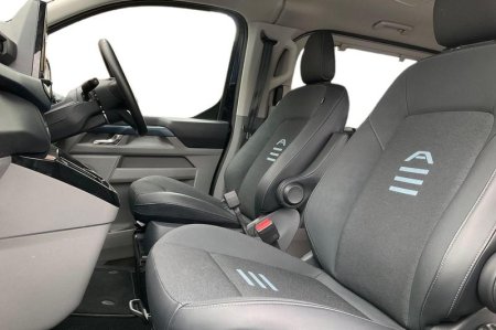 2025 Ford Tourneo Custom - photo 10
