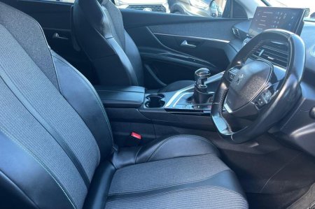 2021 Peugeot 5008 - photo 17