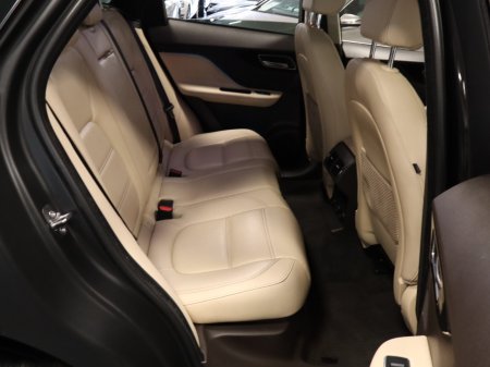 2019 Jaguar F-Pace - photo 30