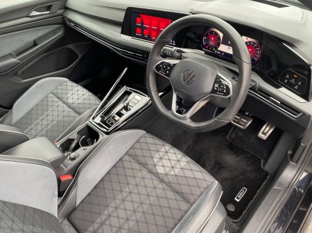 2024 Volkswagen Golf - photo 11