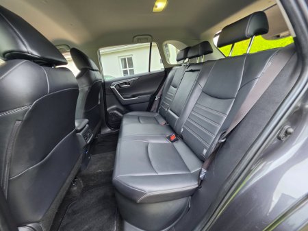 2022 Toyota RAV4 - photo 12