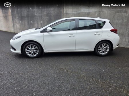 2015 Toyota Auris - photo 13
