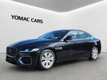 2021 Jaguar XF - photo 7