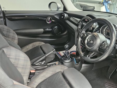 2017 Mini Cooper - photo 16