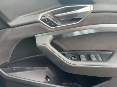 2024 Audi Q8 e-tron - photo 19