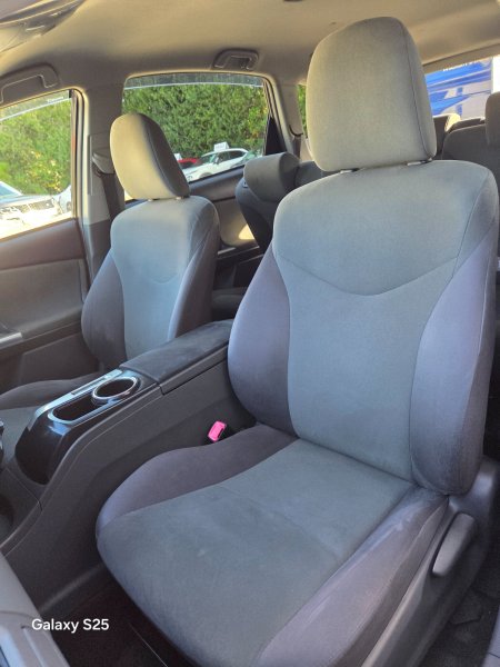 2014 Toyota Prius - photo 18